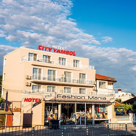 Family Hotel - City Hotel Jamboł Zewnętrze zdjęcie