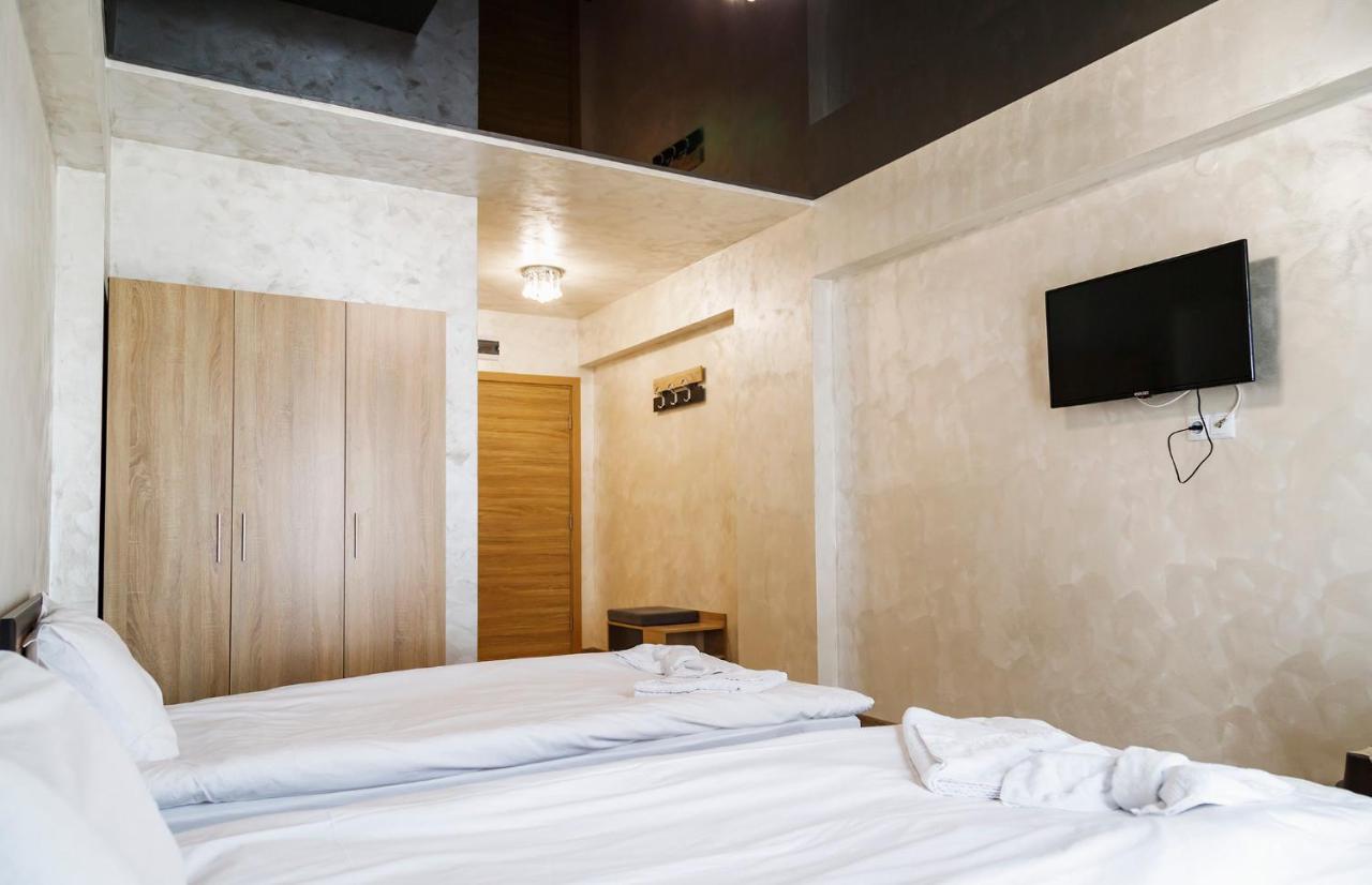 Family Hotel - City Hotel Jamboł Zewnętrze zdjęcie