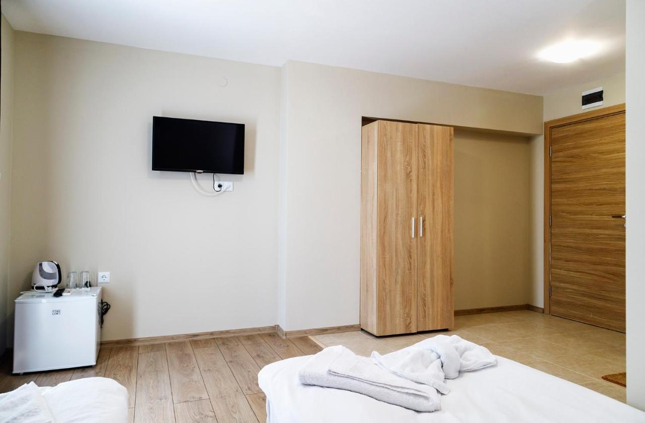 Family Hotel - City Hotel Jamboł Zewnętrze zdjęcie