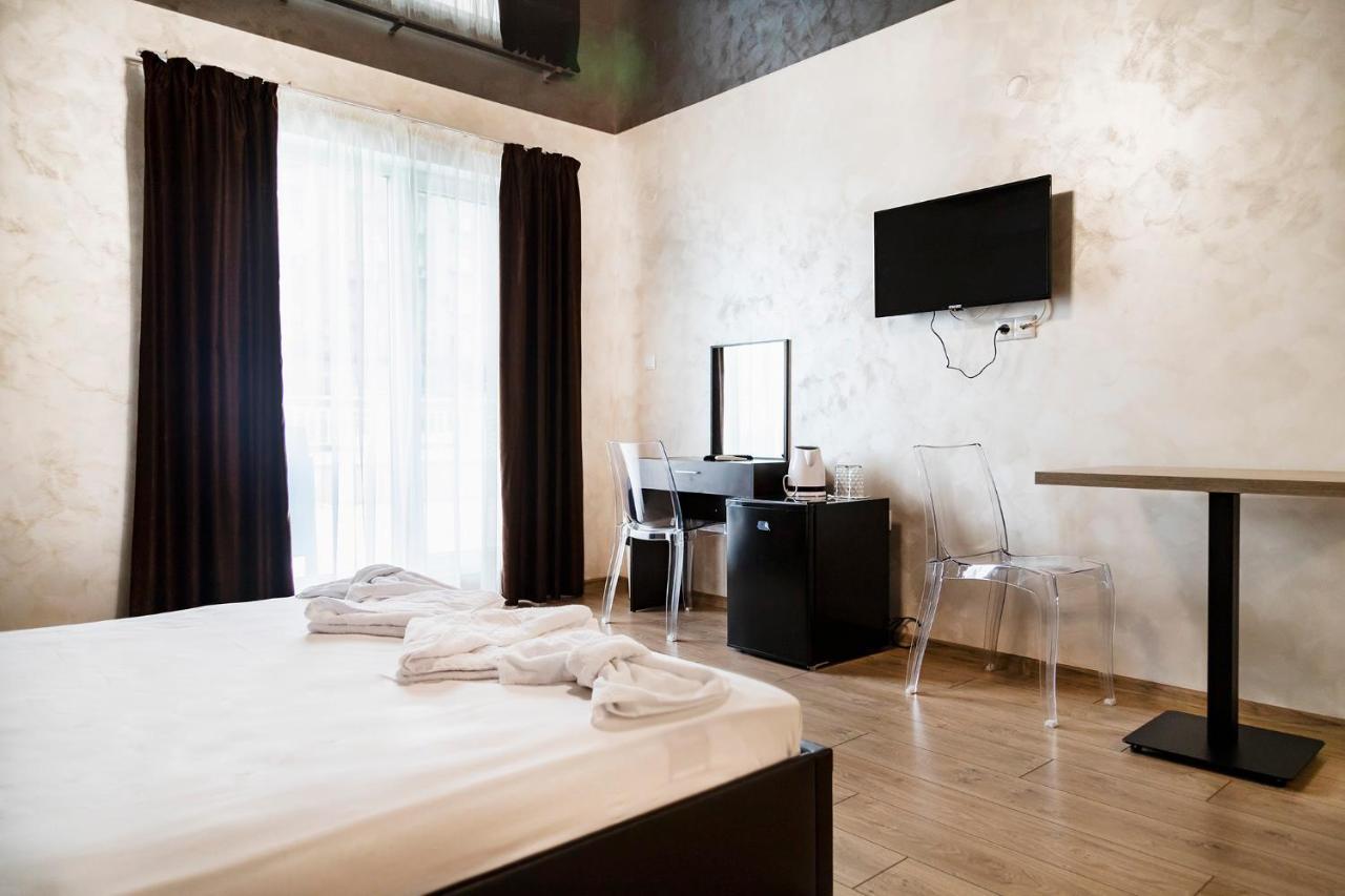 Family Hotel - City Hotel Jamboł Zewnętrze zdjęcie