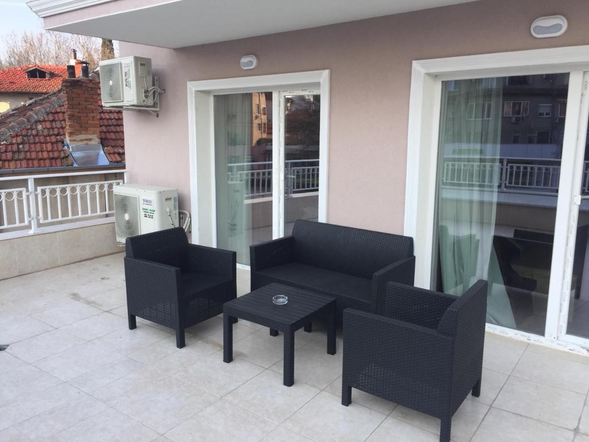 Family Hotel - City Hotel Jamboł Zewnętrze zdjęcie